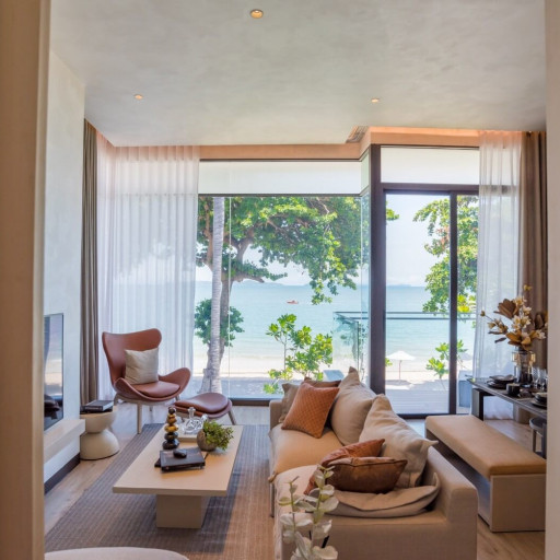 Arom Wongamat, 2 bedroom apartments - 81 m²