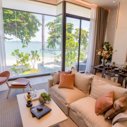 Arom Wongamat, 2 bedroom apartments - 81 m²