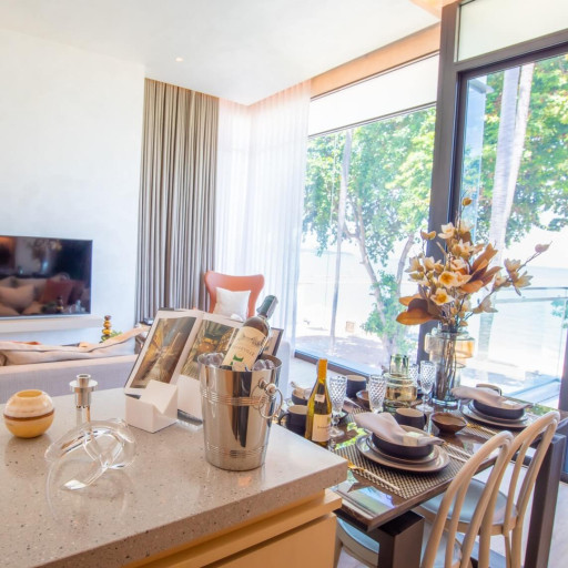 Arom Wongamat, 2 bedroom apartments - 81 m²